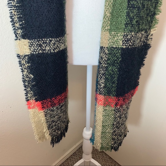 Multi-Color Stripped Scarf - Picture 3 of 3